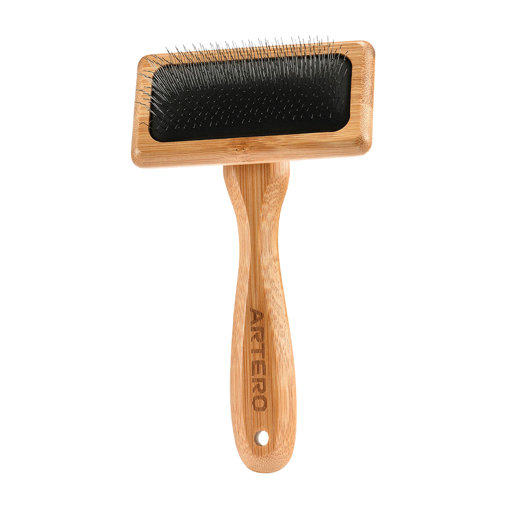 small-slicker-brush-artero-nature-collection